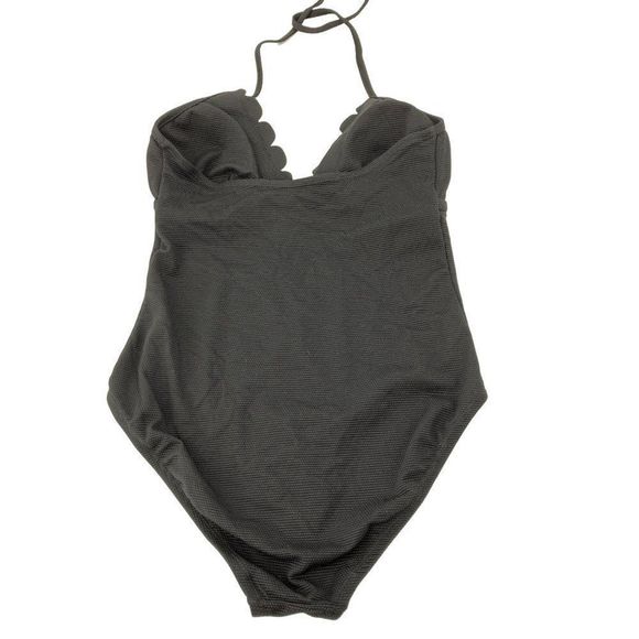 Time & Tru Scallop Black One Piece Swimsuit Solid Halter Size M 8-10 2726 padded - Picture 1 of 6